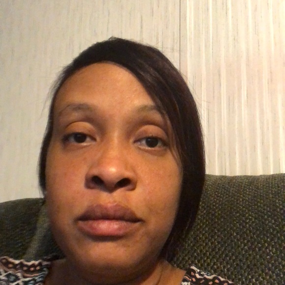 Meet your Posher, Trevia - Picture 1 of 1